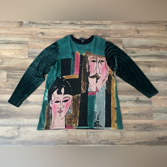 AHNI Tops - AHNI Wearable Art Graphic Velvet Sleeve Top